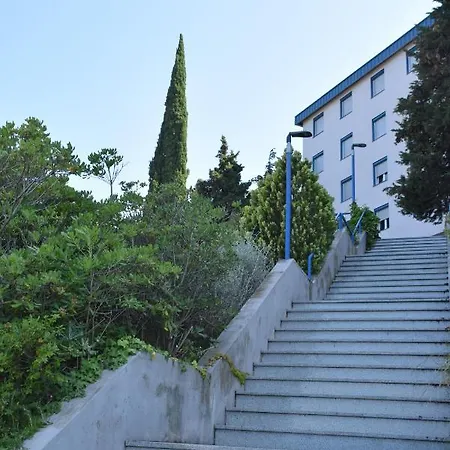 Dijaski Dom Portoroz, * Portorož