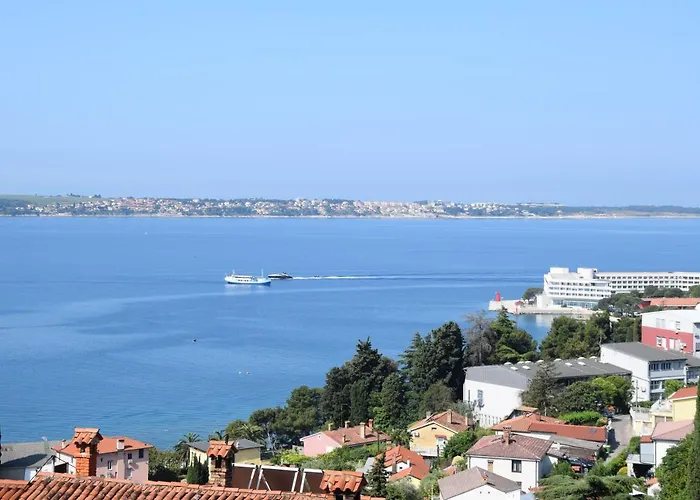 Dijaski Dom Portoroz, 호스텔 *