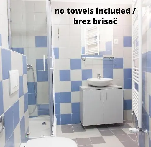 Dijaski Dom Portoroz, * Portorose