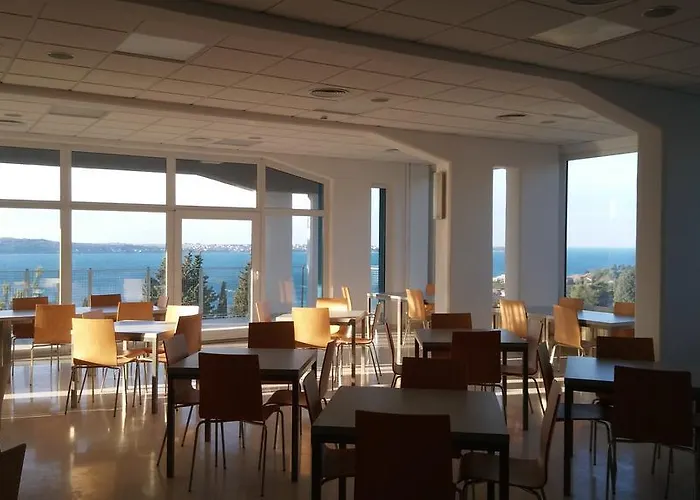 Ostello Dijaski Dom Portoroz, Portorose