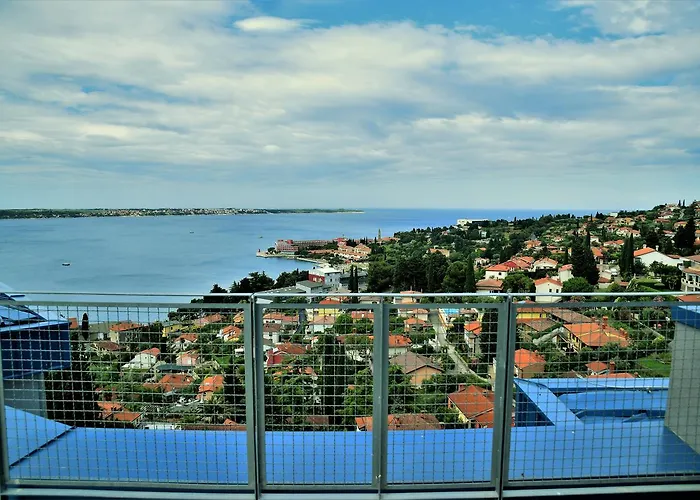 Dijaski Dom Portoroz,